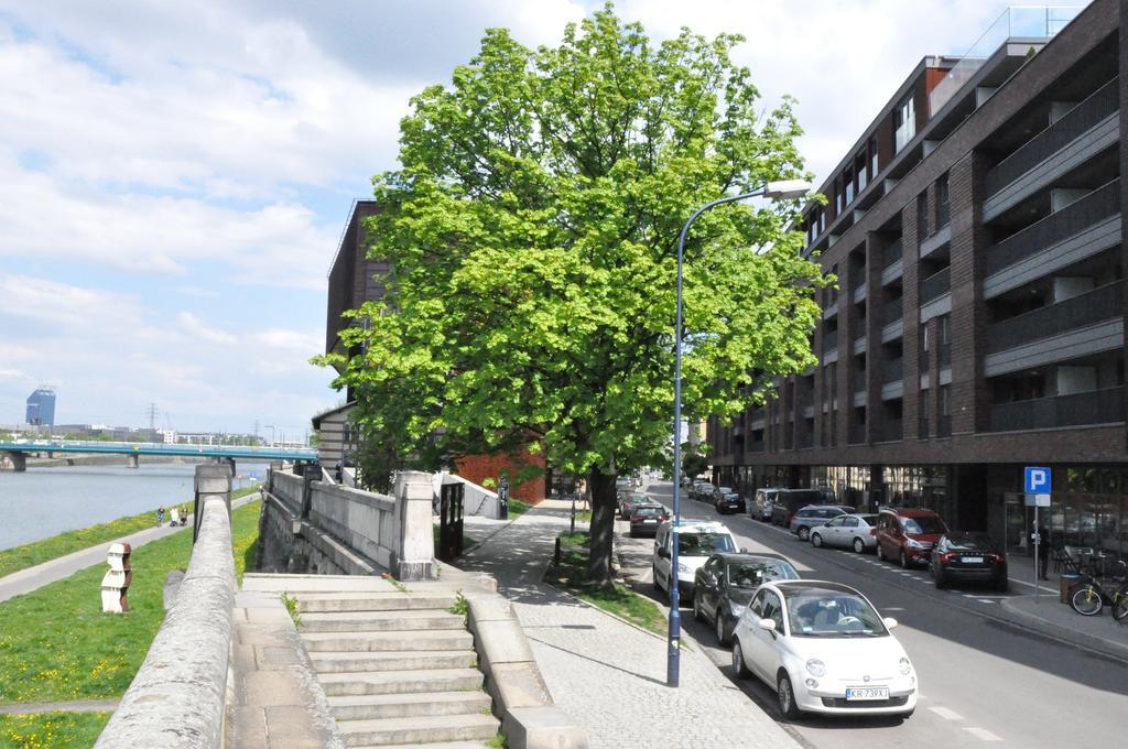 Designomania Apartments - Nadwislanska 11 كراكوفيا المظهر الخارجي الصورة
