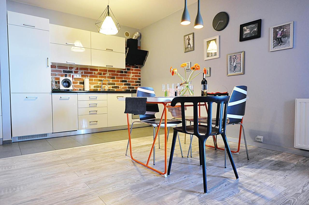 Designomania Apartments - Nadwislanska 11 كراكوفيا المظهر الخارجي الصورة