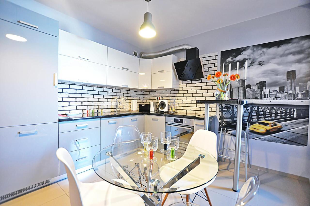 Designomania Apartments - Nadwislanska 11 كراكوفيا المظهر الخارجي الصورة