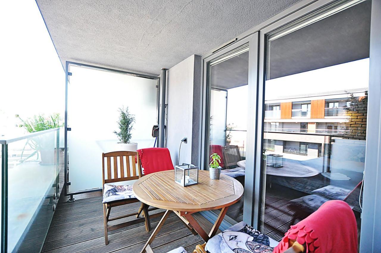 Designomania Apartments - Nadwislanska 11 كراكوفيا المظهر الخارجي الصورة